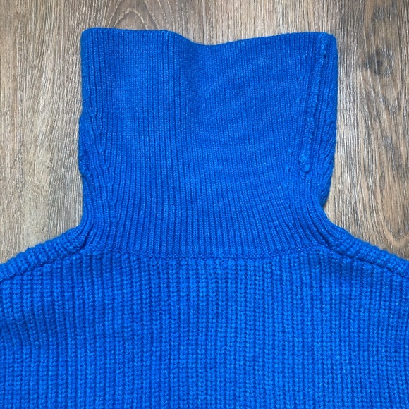 RW&CO. Cropped Cowl Neck Sweater Vest - Picture 8 of 17